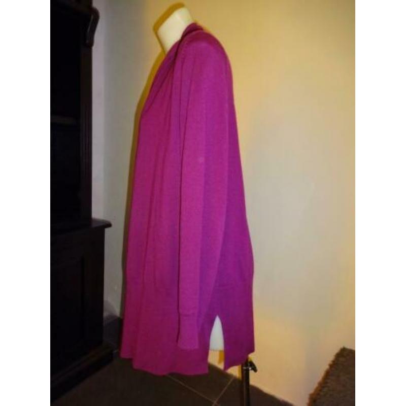 D4A Repeat merino wollen vest diep paars splitjes zijkantenM