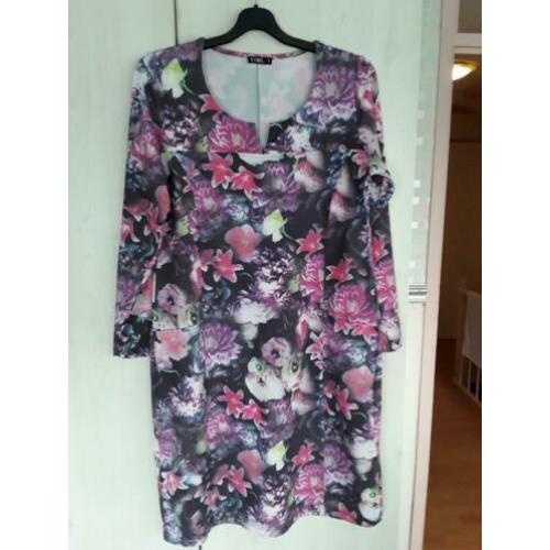 Sybel paars/roze jurk maat 1