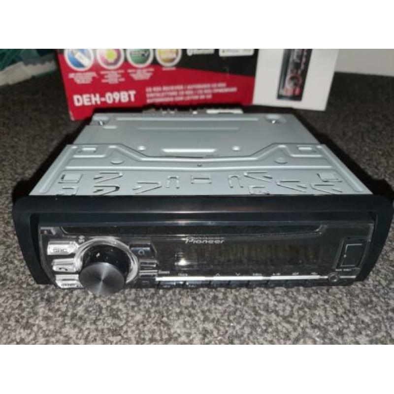 Pioneer DEH-09BT autoradio