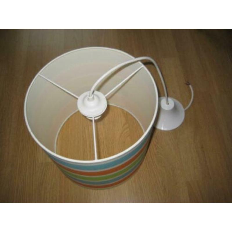 Kleurrijke Lampenkap voor kinderkamer