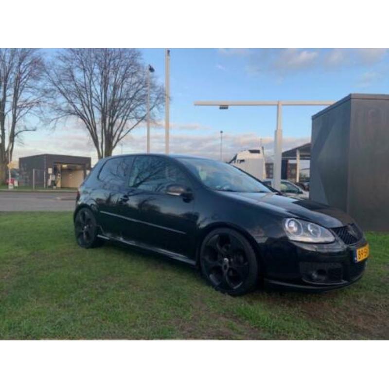 Volkswagen Golf 2.0 FSI 110KW 3D/Xenon/Navi/Apk nw