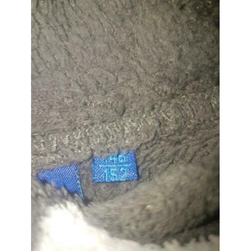 Onesie maat 146 152