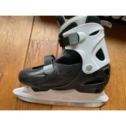 2X Schaatsen maat 38-41