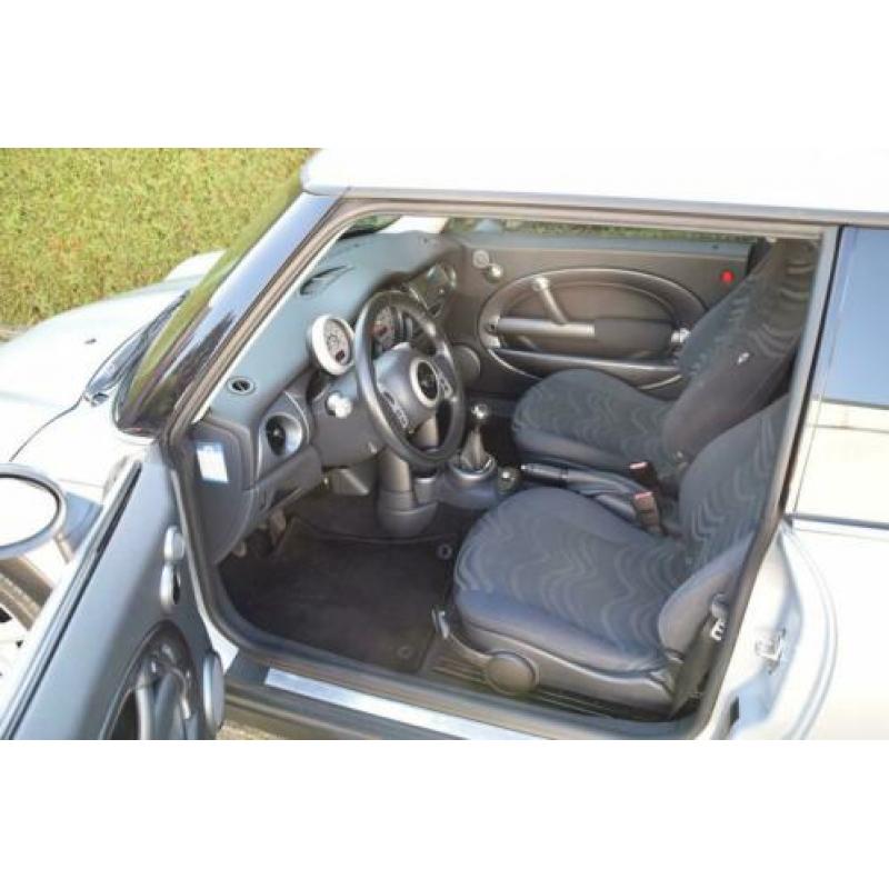 MINI Mini 1.6 One Pepper (bj 2004)