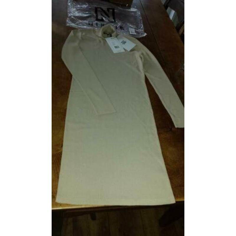Beige coljurk Nikkie Plessen 40 nieuw