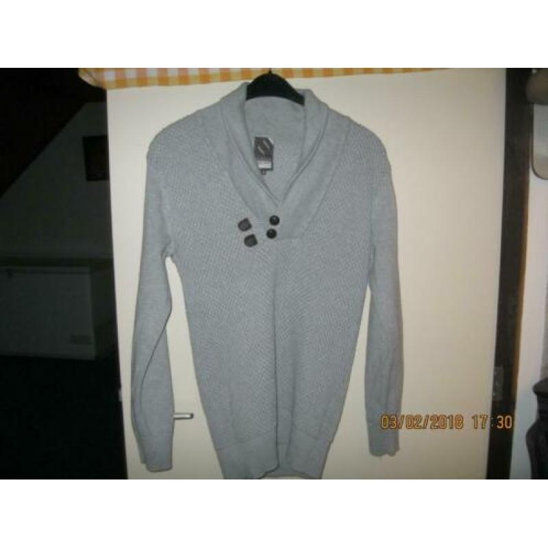 volle doos herenkleding voor €9