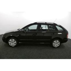 Skoda Fabia Combi 1.4 16V 80pk STUURBEKR. AIRCO CRUISE