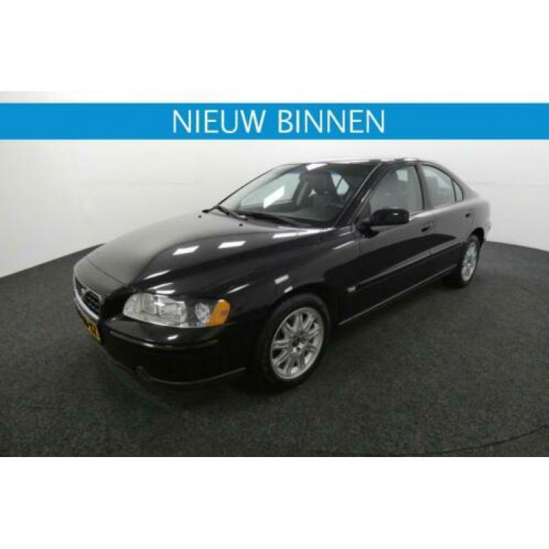 Volvo S60 2.0 TURBO 5-CIL 180 PK CLIMA YOUNGTIMER TREKHAAK