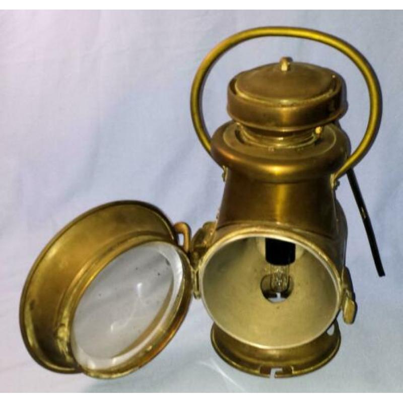 Oude messing lamp