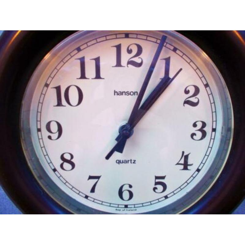Vintage - Retro Ireland Hanson Quartz Wandklok