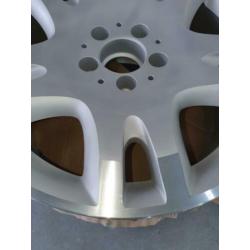 mercedes AMG velgen 17 inch in nieuw staat 5x112 ET38