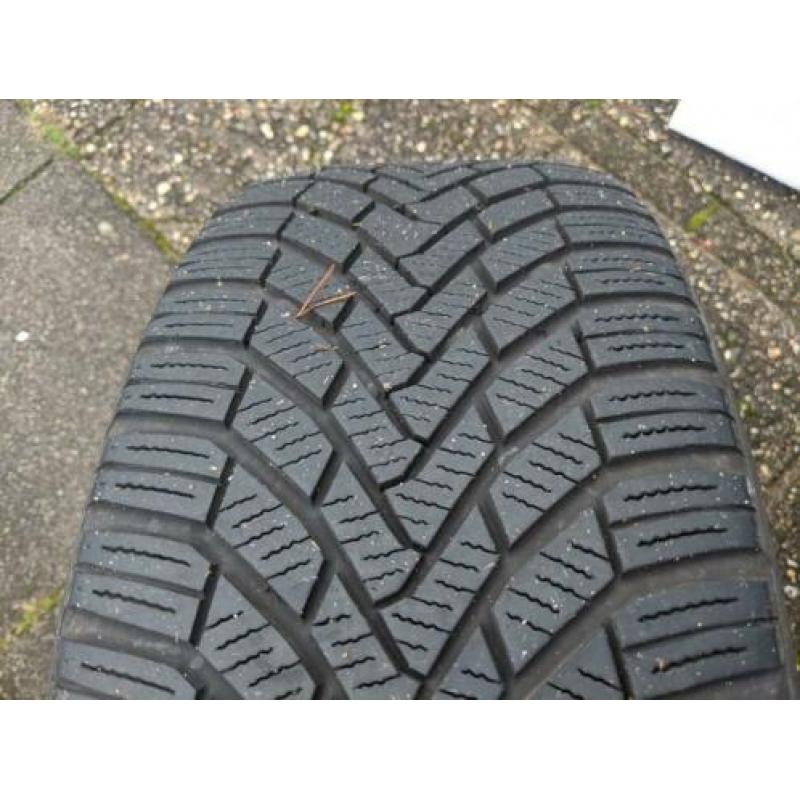 Peugeot Winterbanden Continental TS850 215/55 R16 93H