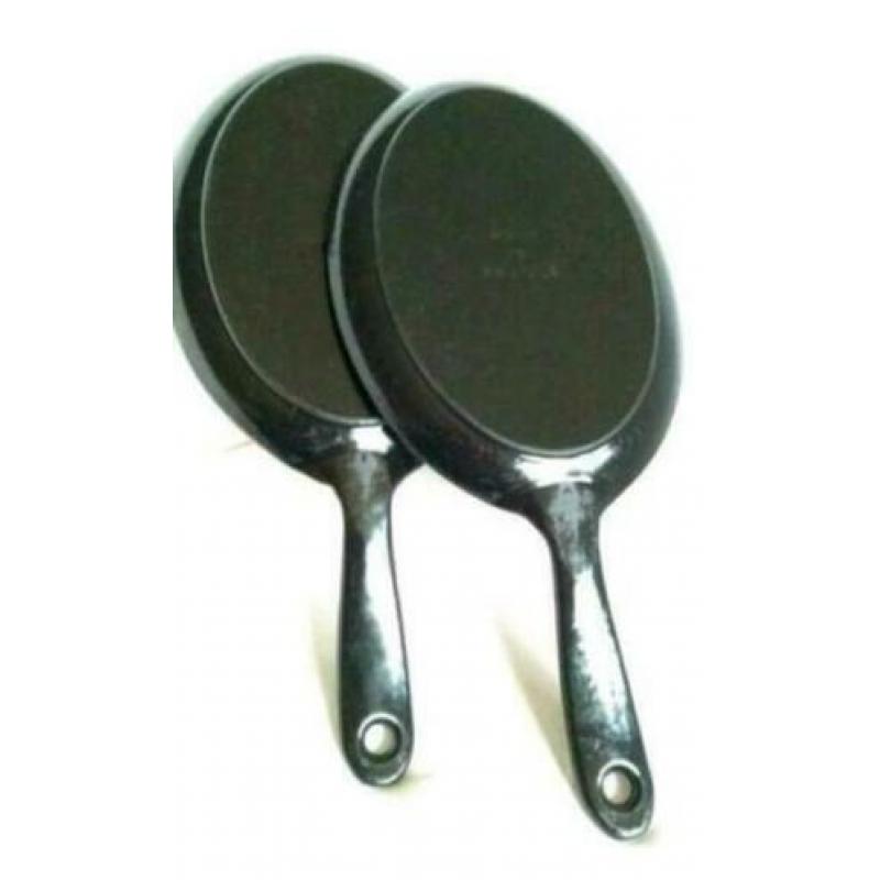 2 vintage ovale gietijzeren skillet grillpannen 18x25cm