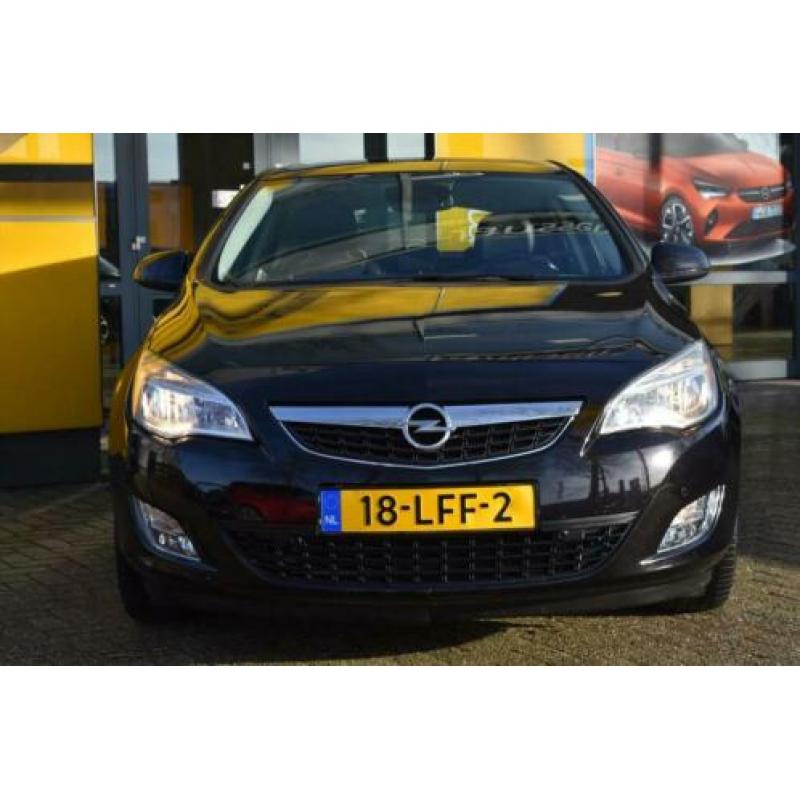 OPEL Astra 1.6 Cosmo 115PK AUT. | Navi | Leder | Clima |
