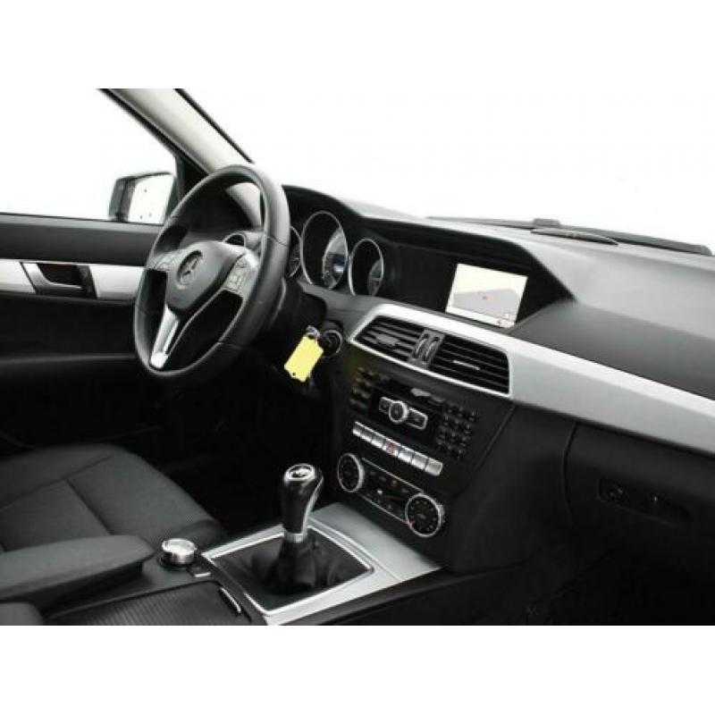 Mercedes-Benz C-Klasse 180 CDI AMBITION AVANTGARDE *72.327 K
