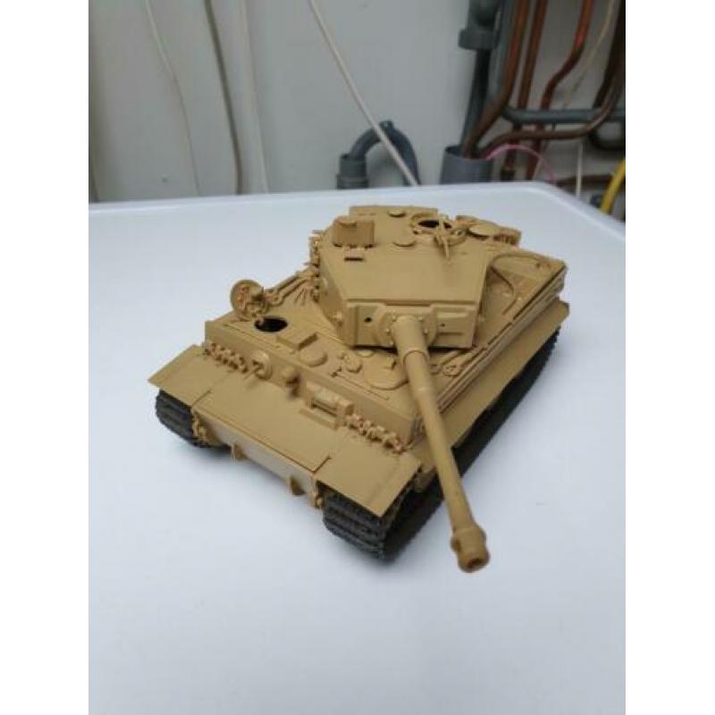 German Tiger 1 Mid Production 1/35 Tamiya