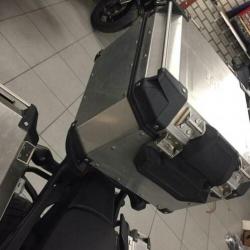 Topkoffer aluminium givi outdoor compleet als nieuw