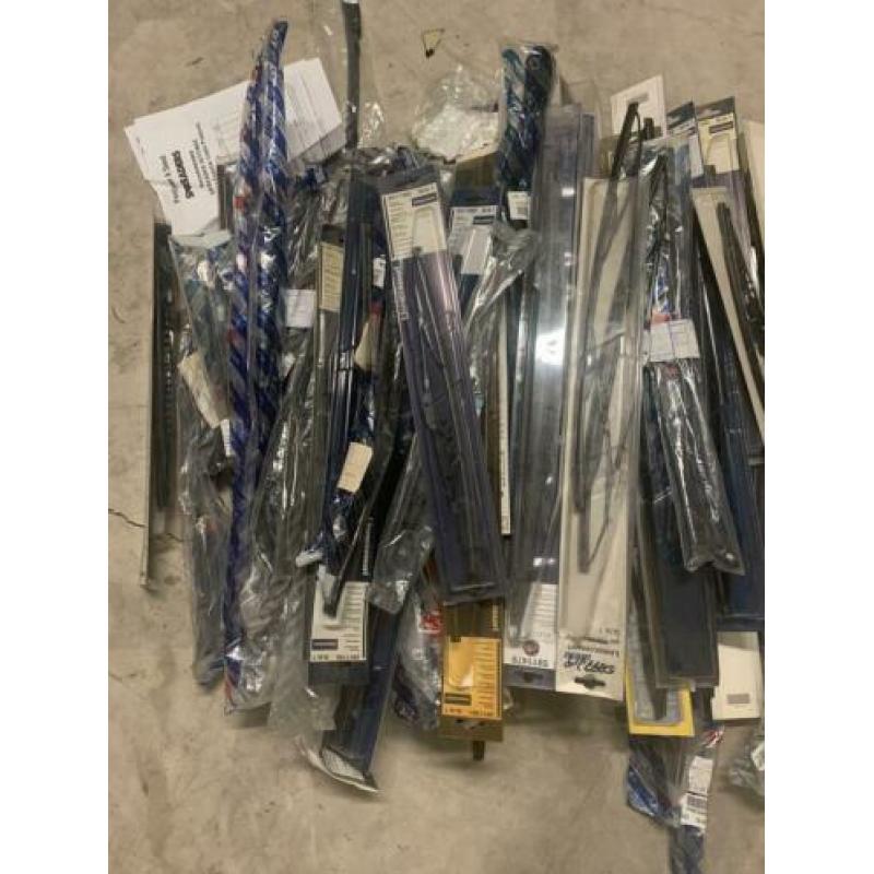 Partij ruitenwissers incl. Flat blades