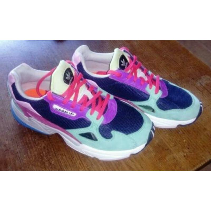 Adidas Falcon w sportschoenen maat 38