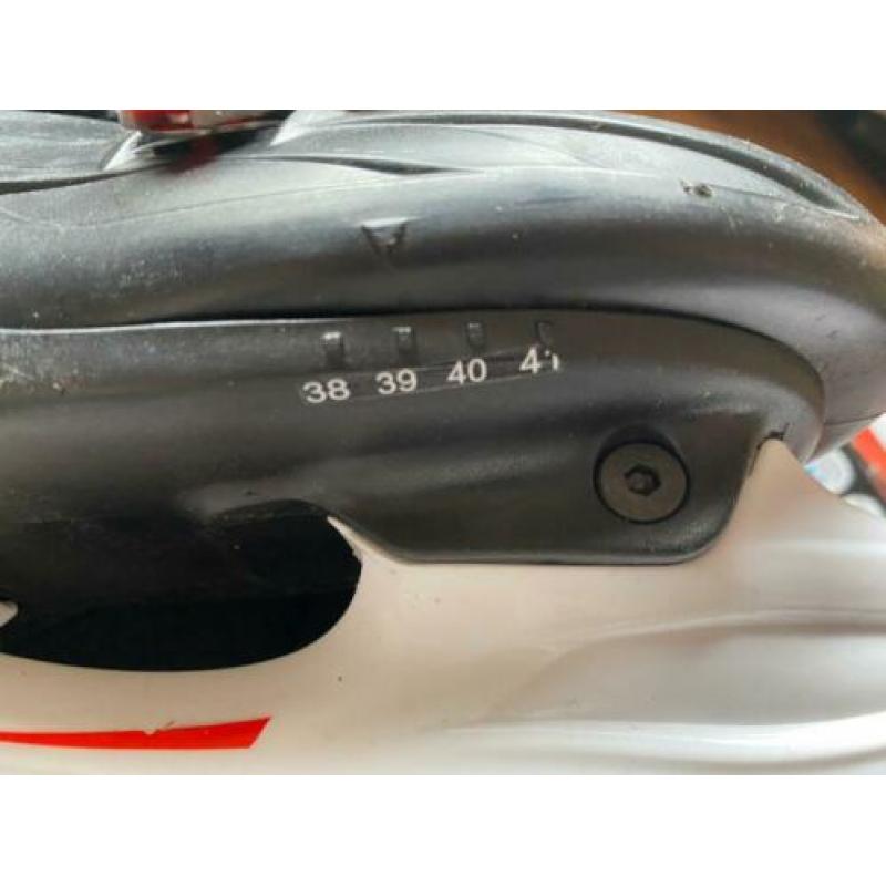 2X Schaatsen maat 38-41