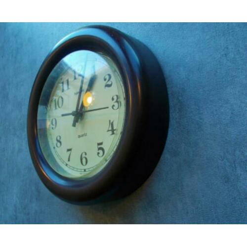 Vintage - Retro Ireland Hanson Quartz Wandklok