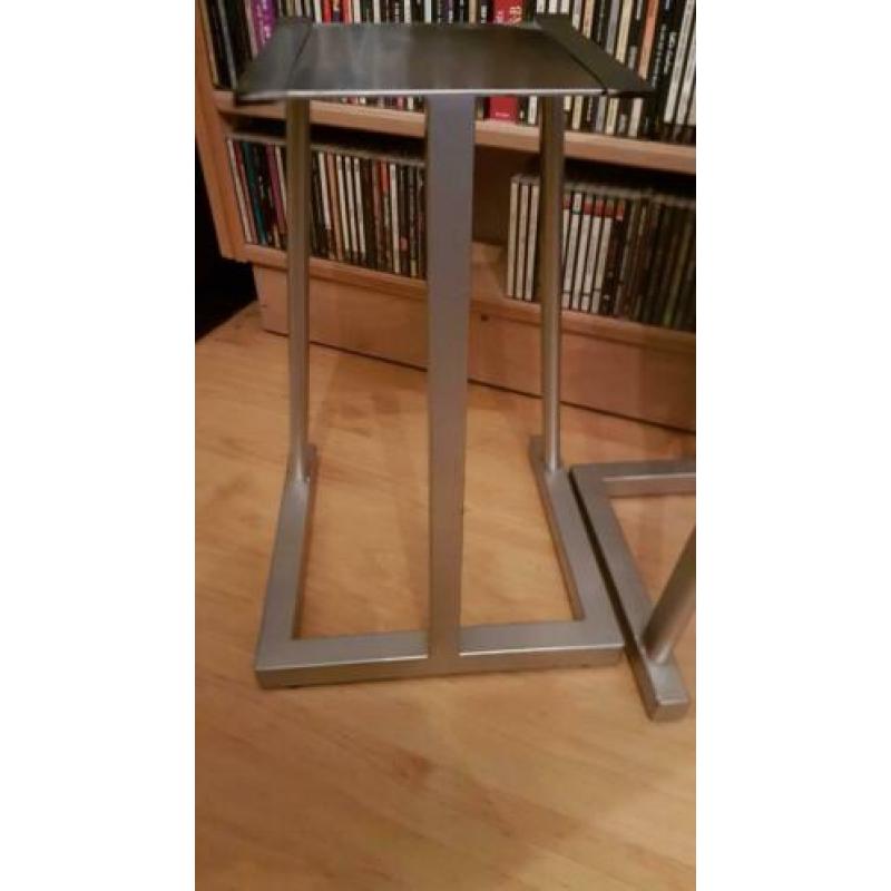 Speakerstands silver-grey