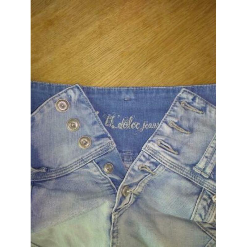 Stoere jeans rok van Il' Dolce. Maat 40.