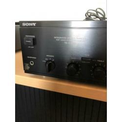 Versterker Sony TA-F450D (18bit linear/8 t oversampling DAC)