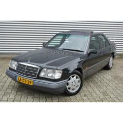 Mercedes-Benz E-klasse 300 D Elegance 24V Apk (08-07-2020) *