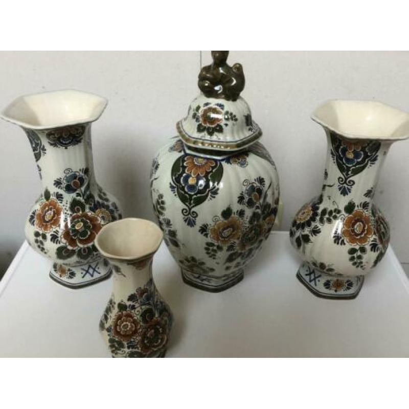 4 Delft polychroom vazen