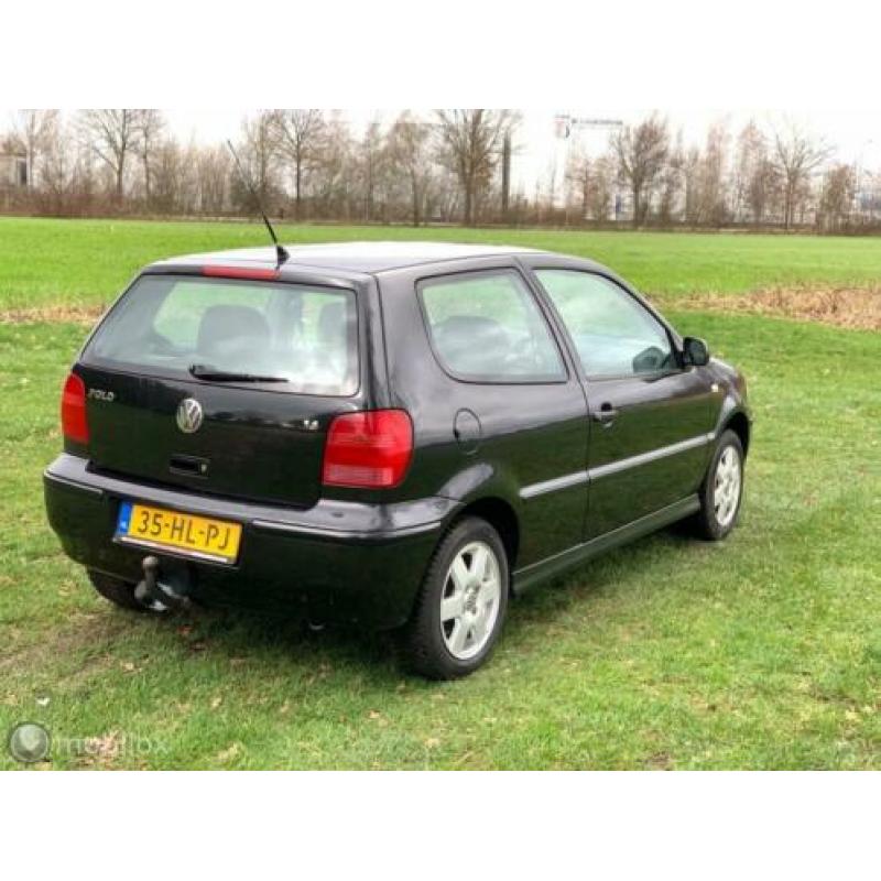 Volkswagen Polo 1.4-16V Comfortline NAP/AIRCO/NETTE AUTO