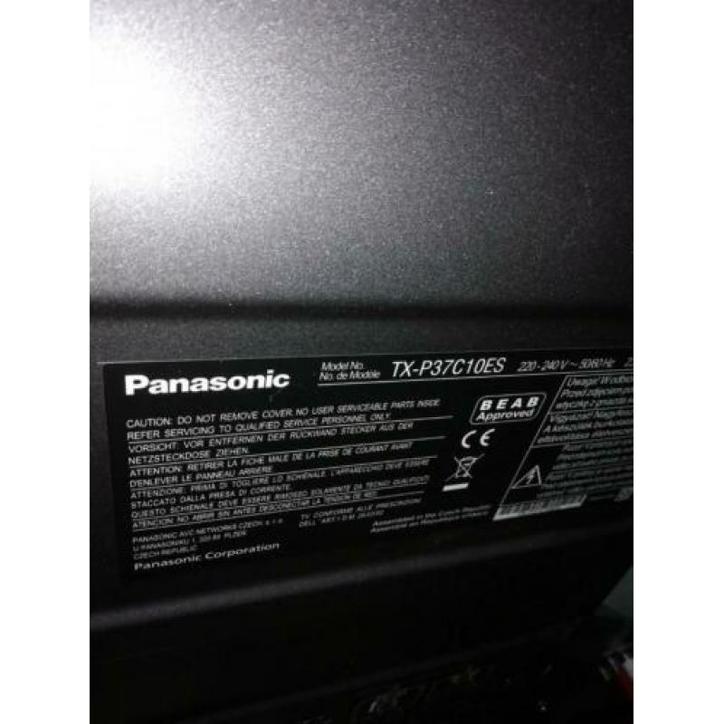 Panasonic TV 37 inch / 94 cm + afstandsbediening TX-P37C10ES