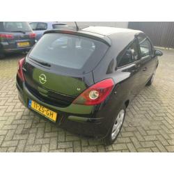 Opel Corsa 1.2-16V Cosmo AIRCO ! NAP ! NIEUWSTAAT !
