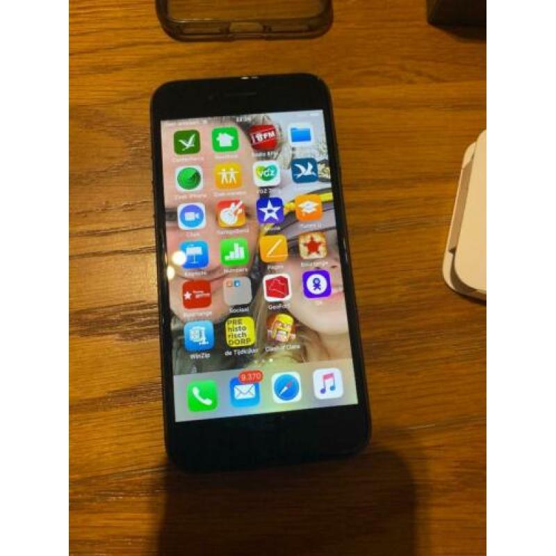 iPhone 8 zwart 64 GB