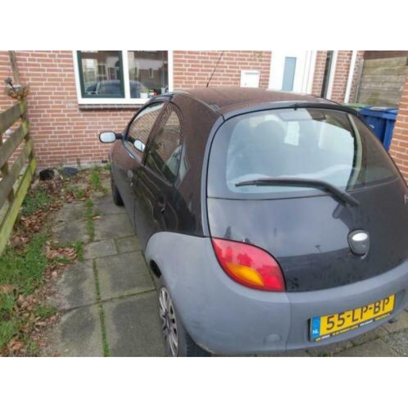 Ford KA 1.3 I 44KW 2003 Zwart