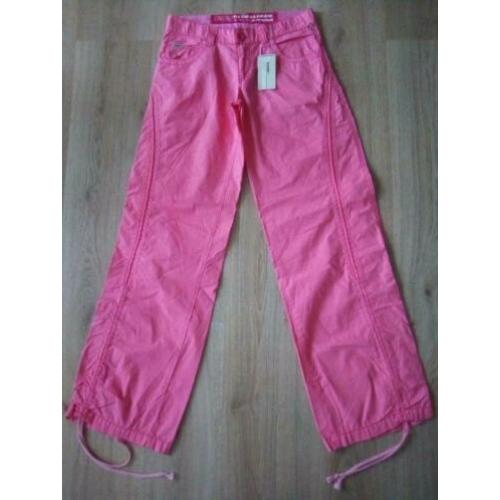 Roze broek Cars mt 36