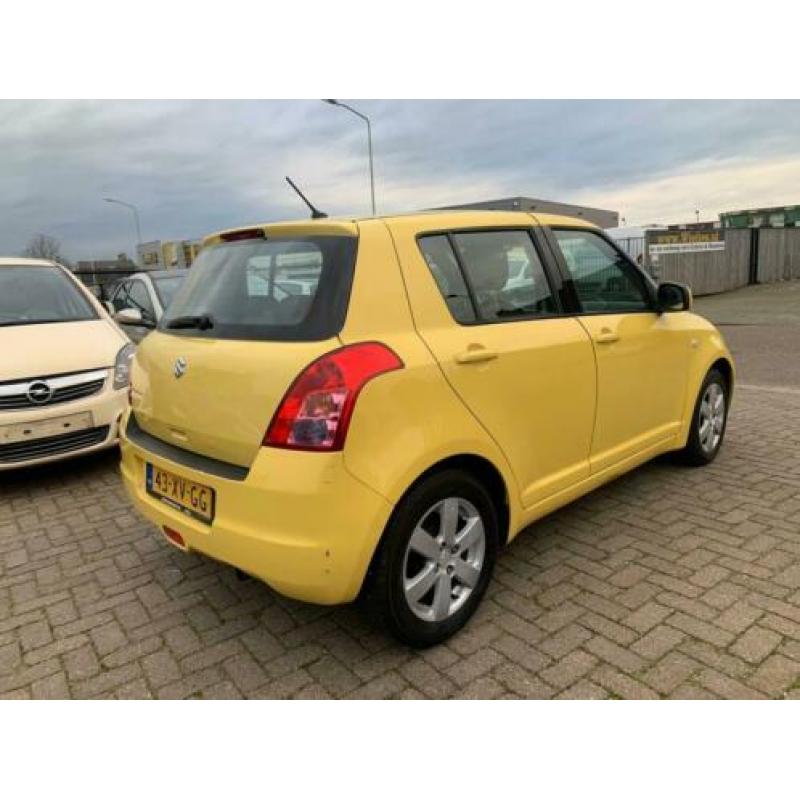 Suzuki Swift 1.3 Shogun ( KM NAP / NW APK / AIRCO / 5 DRS )