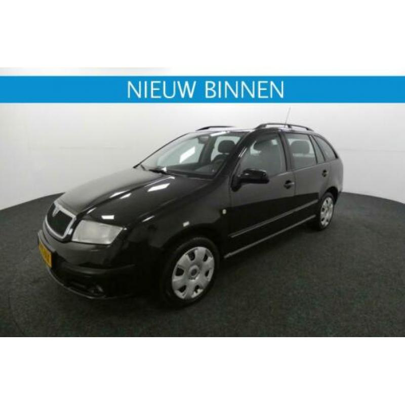 Skoda Fabia Combi 1.4 16V 80pk STUURBEKR. AIRCO CRUISE