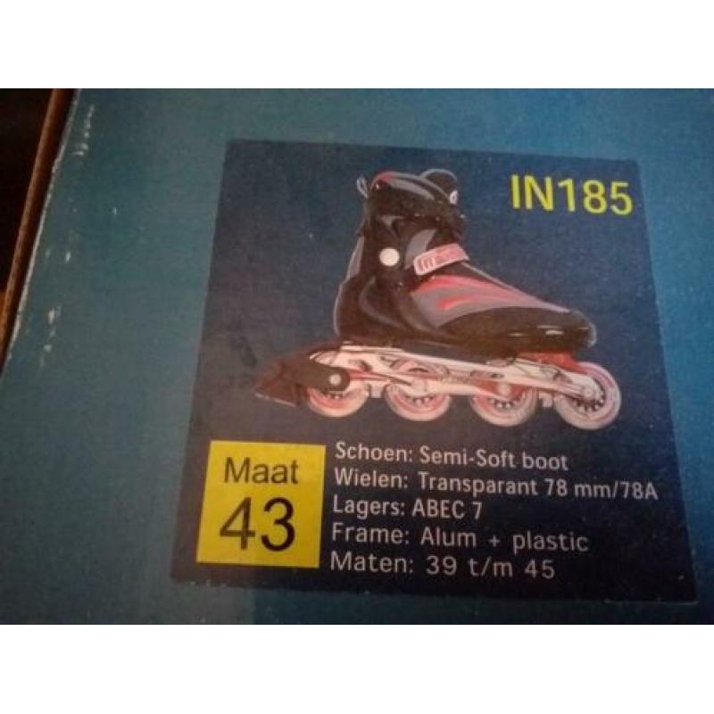 Skeelers maat 43.