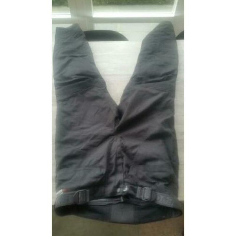 Evolution motorbroek maat Xl