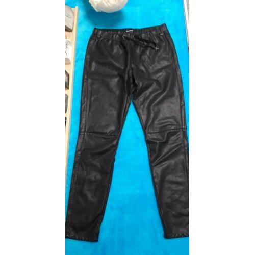 Immitatie leren broek v aan Superstar.