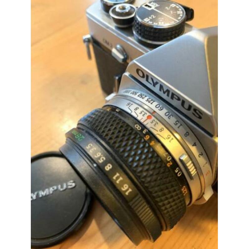 Olympus OM-2 +Zuiko 28mm f3.5