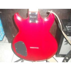 ibanez gio gax 30 met fender mustang 1 versterker