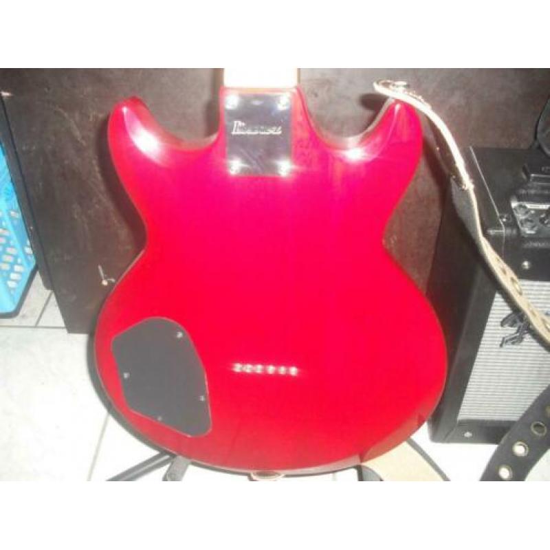ibanez gio gax 30 met fender mustang 1 versterker