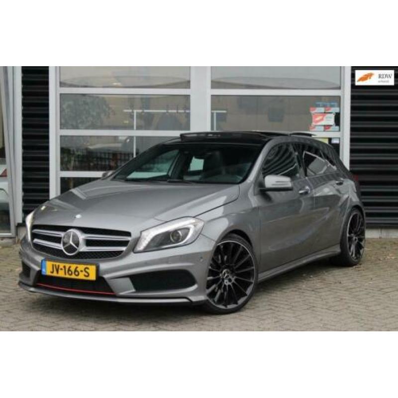 Mercedes-Benz A-klasse 200 AMG DCT Pano Xenon Navi Led PDC