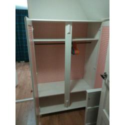Brocante kast meiden roze
