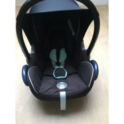 Maxi cosi cabriofix inc. Kooka voetenzak en diverse hoezen