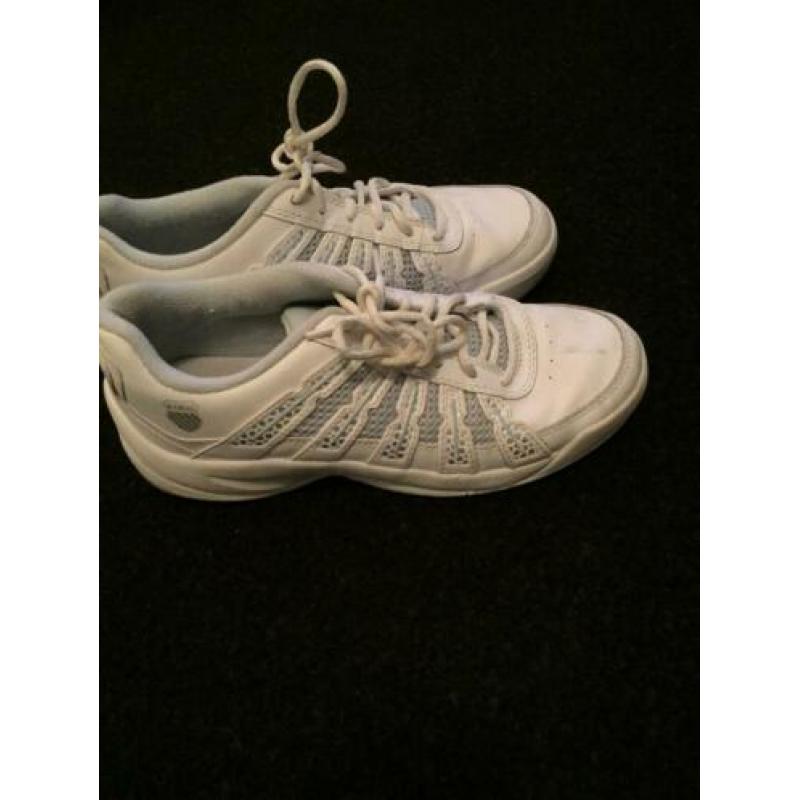 K-Swiss gympen maat 39