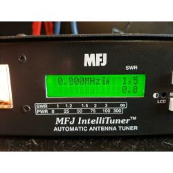 MFJ 933b Intellituner automatische antennetunner