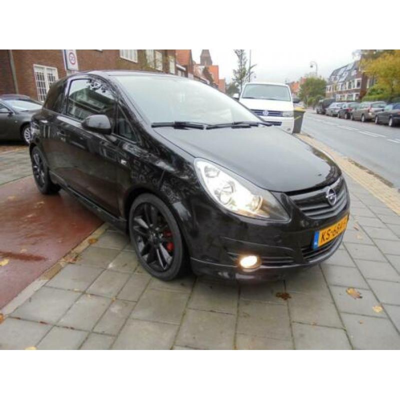 Opel Corsa 1.4-16V opc uitvoering ! airco 107 dkm!